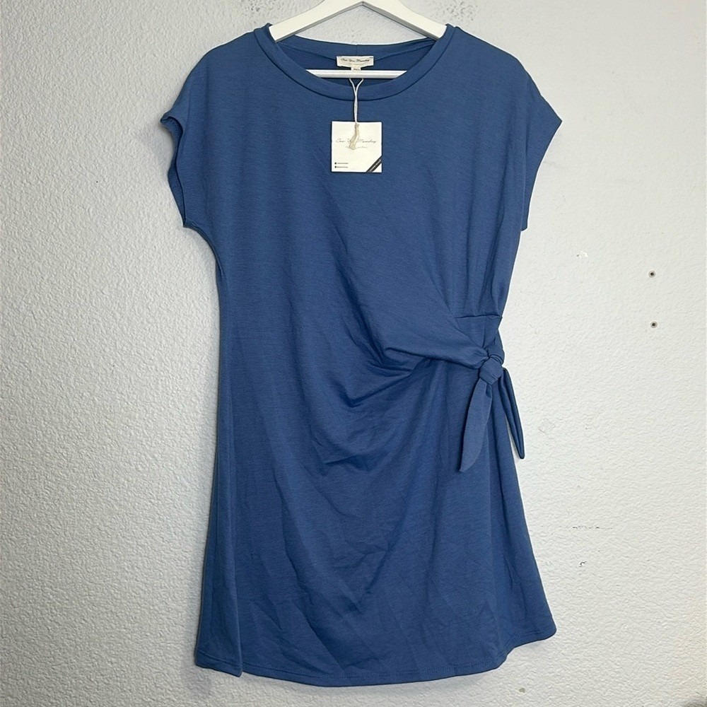 See You Monday Women's Size‎ Medium Blue Side Knot Mini Short T Shirt Dress NWT